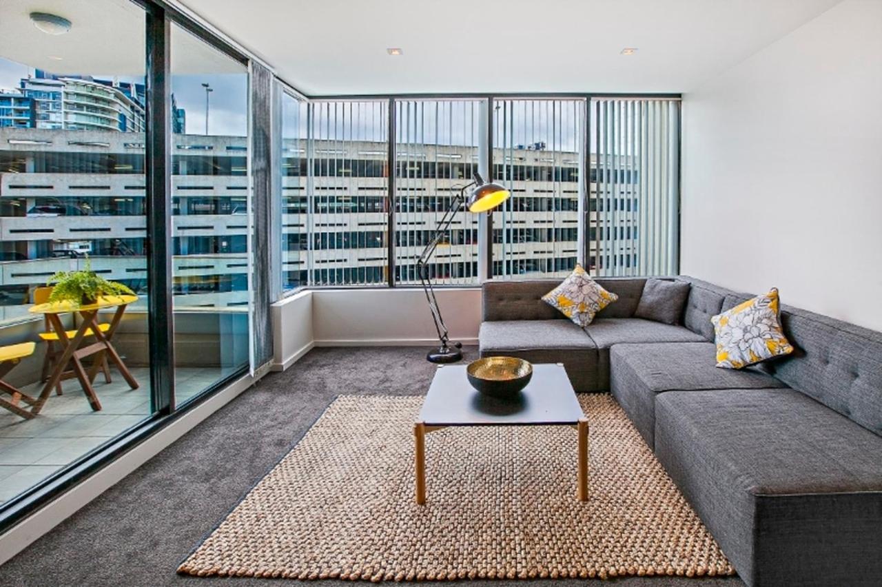 Melbourne Holiday Apartments Flinders Wharf Екстер'єр фото