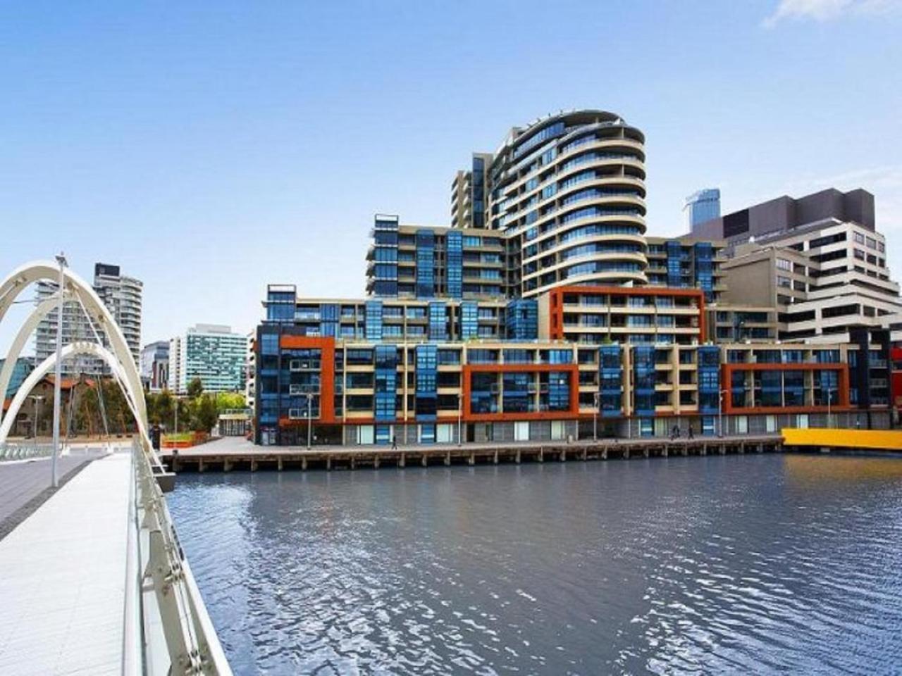 Melbourne Holiday Apartments Flinders Wharf Екстер'єр фото