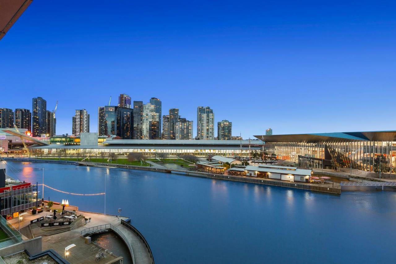 Melbourne Holiday Apartments Flinders Wharf Екстер'єр фото